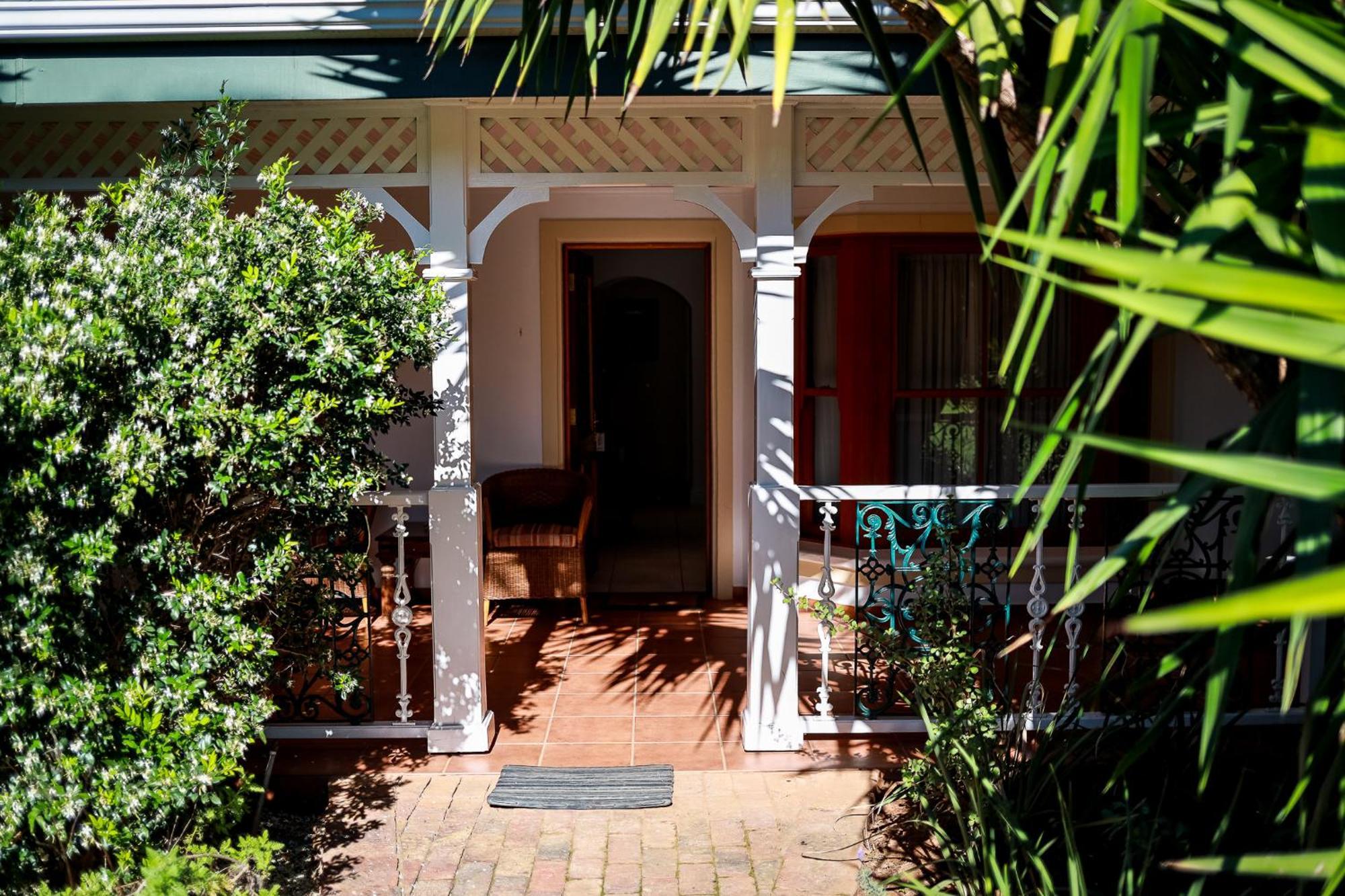 Altes Landhaus Country Lodge Oudtshoorn Exteriör bild