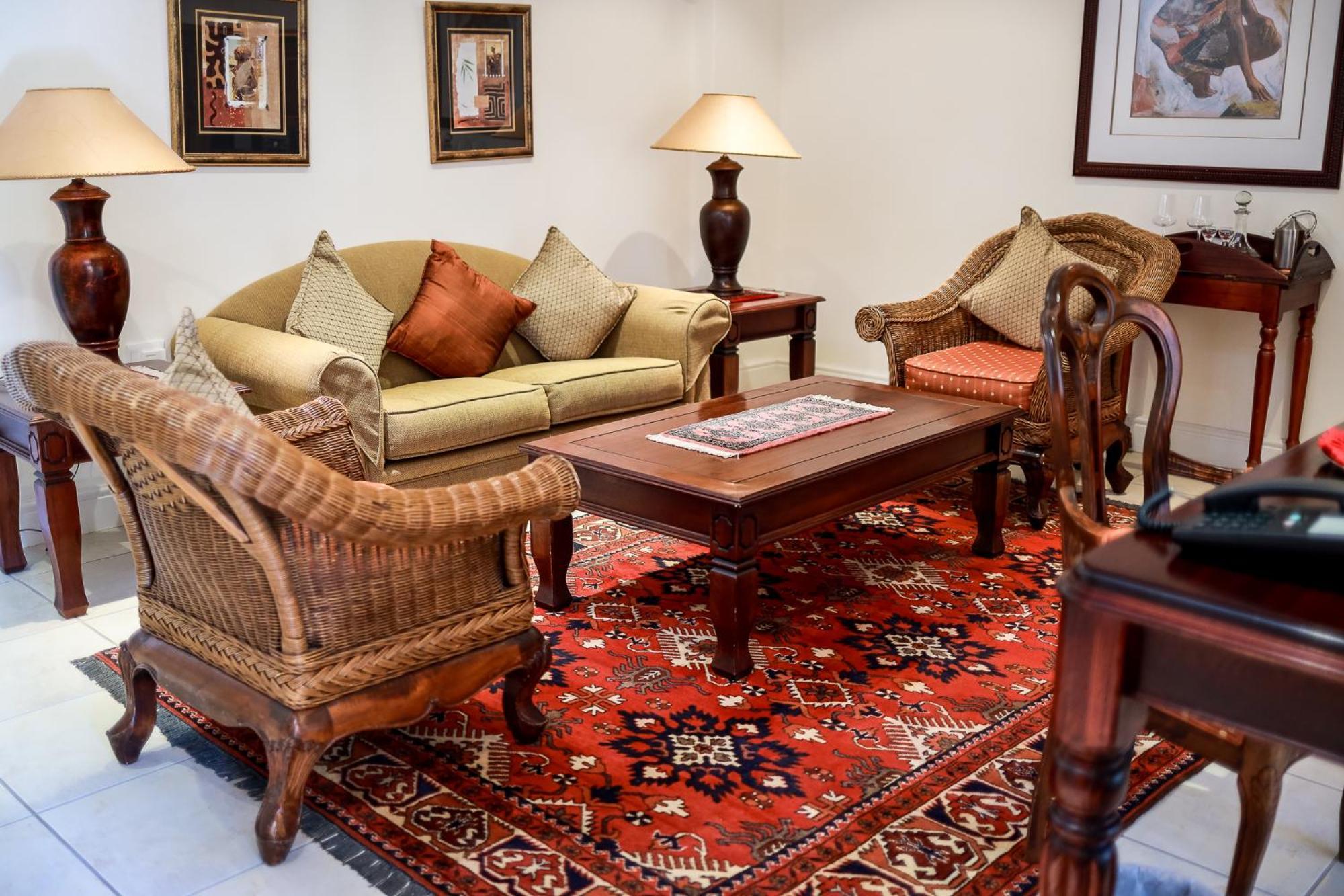 Altes Landhaus Country Lodge Oudtshoorn Exteriör bild